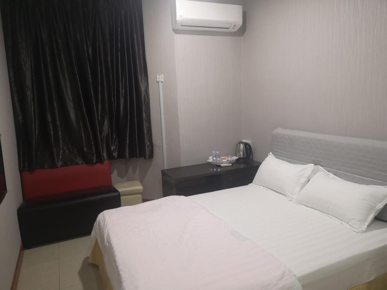 Home Inn Hotel Ίπο Εξωτερικό φωτογραφία