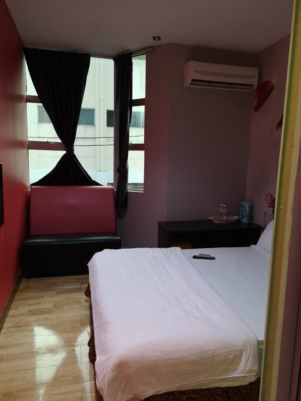Home Inn Hotel Ίπο Εξωτερικό φωτογραφία